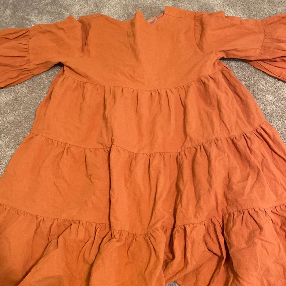 Orange dress